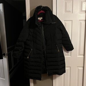MICHAEL Michael Kors Black Puffer Jacket
